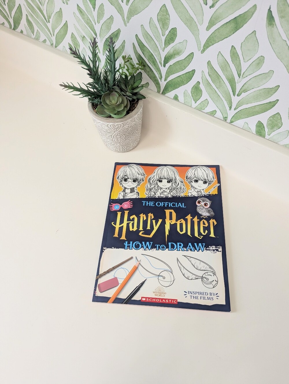 The Official Harry Potter How to Draw Book - NEW